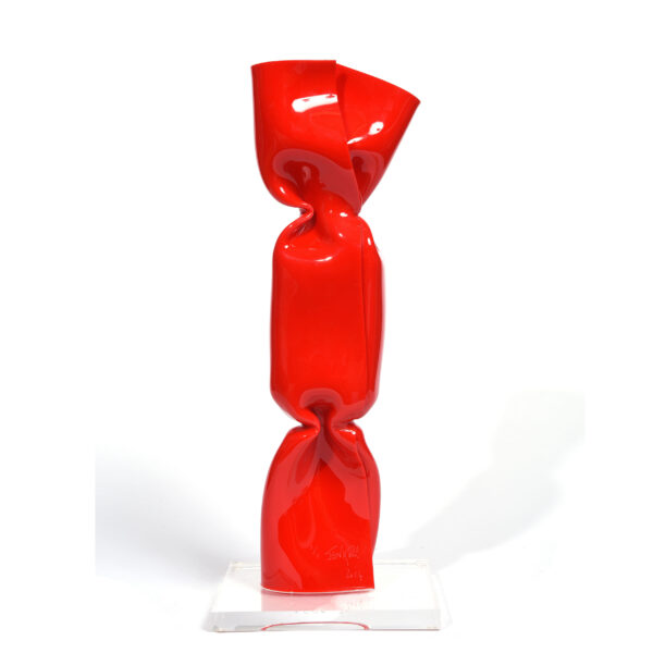 Laurence jenkell: Sculture Vintage Wrapping bonbon rouge del XX Secolo Pezzo di storia autentico - Robertaebasta® Art Gallery opere d’arte esclusive.